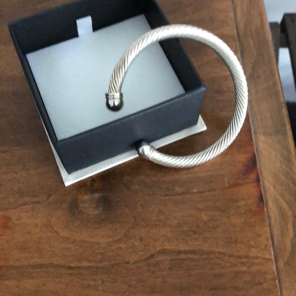 Adjustable silver heavy bracelet - Picture 3 of 5